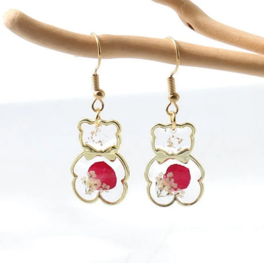Boucles d'oreilles ourson en résine, fleurs pressées naturelles